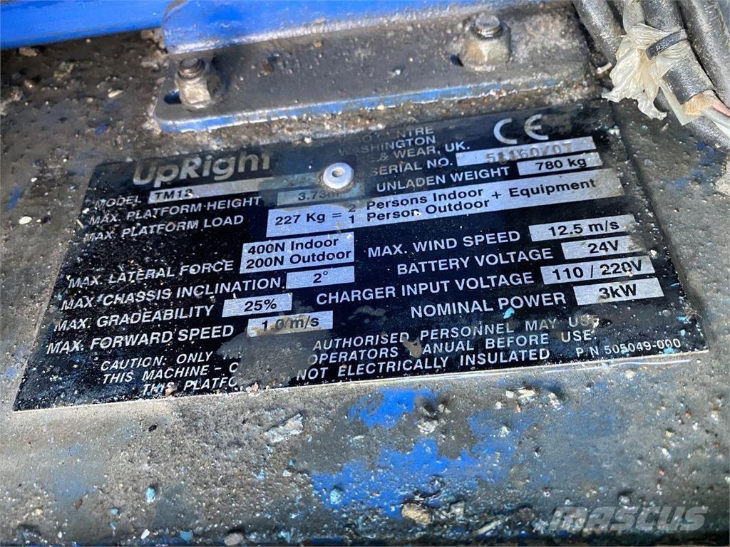 Snorkel TM12 Vertical mast lifts