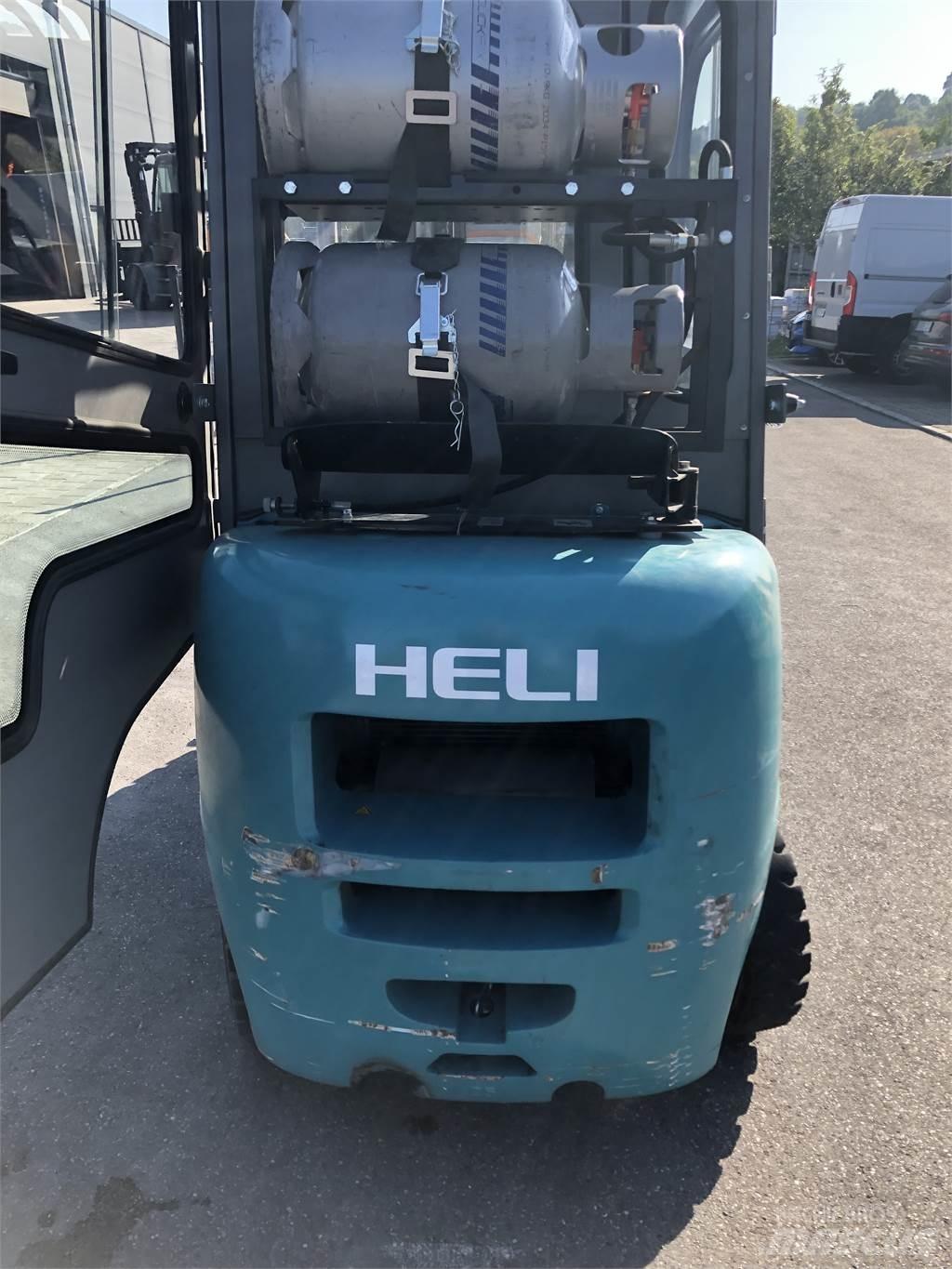 Heli CPYD 25 LPG trucks