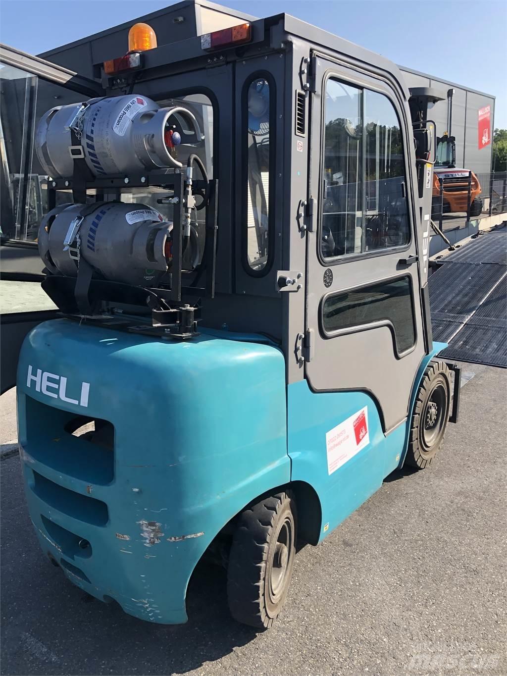 Heli CPYD 25 LPG trucks