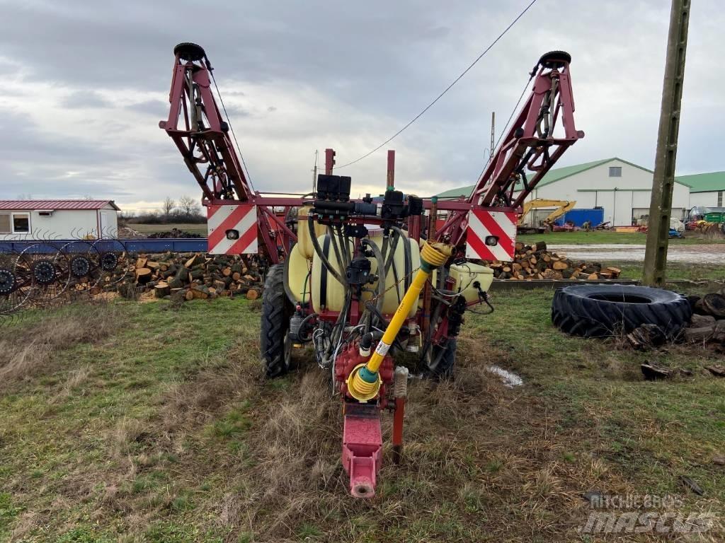 Hardi TR 2000 Trailed sprayers
