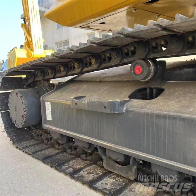 Komatsu PC 210 Crawler excavators
