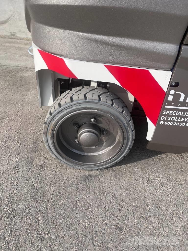 Valla V46R Mini cranes