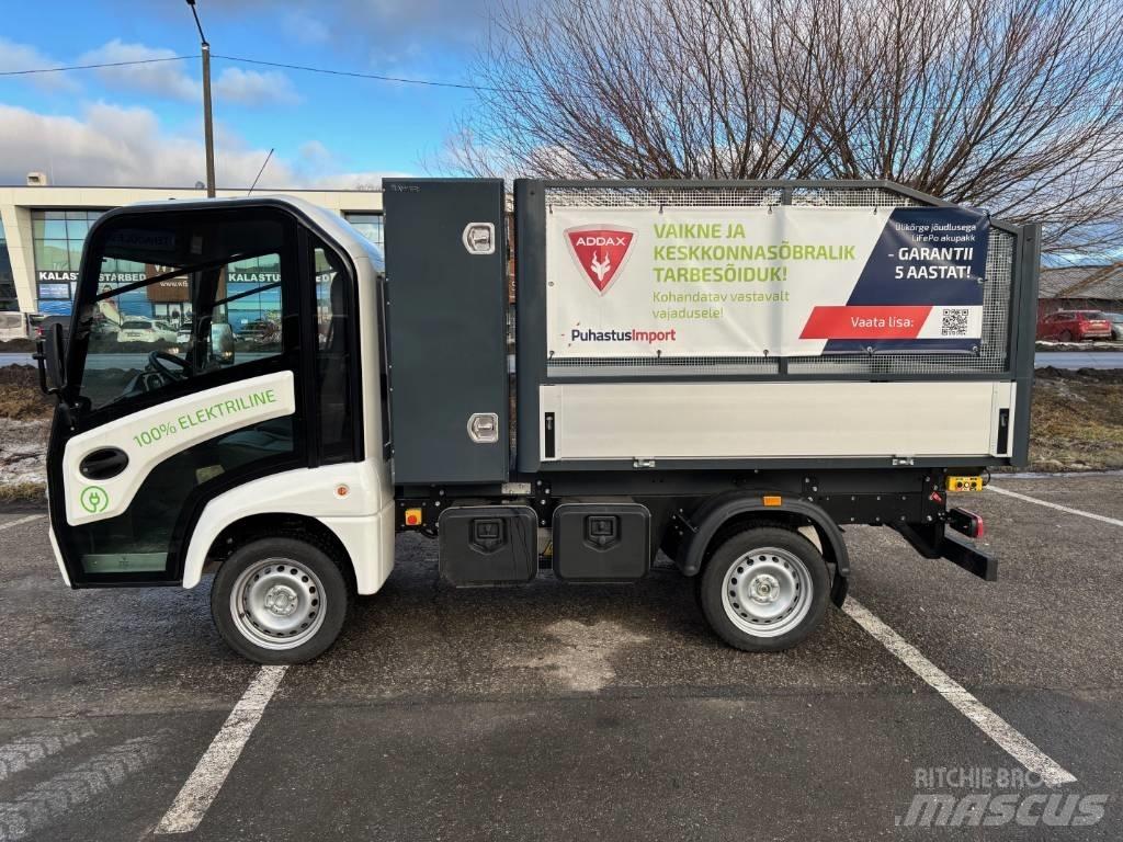  Addax MT15x Tipper vans