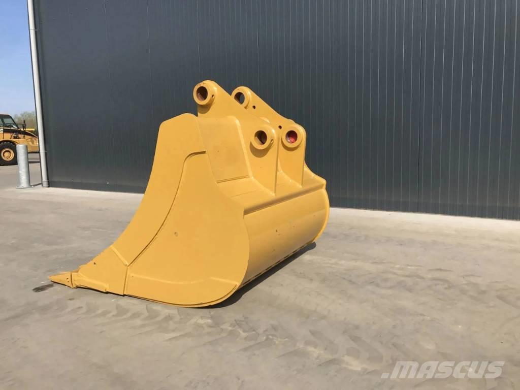 CAT 335F Buckets