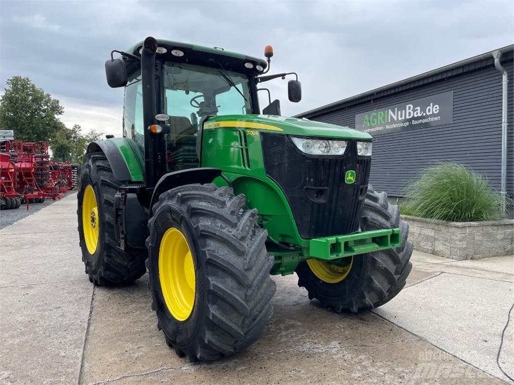 John Deere 7230 R Tractors