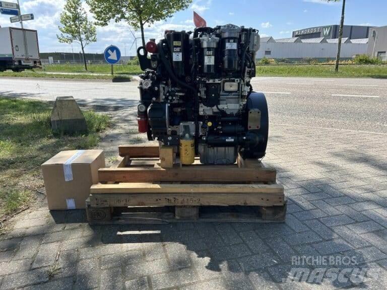 CAT C4.4 Engines
