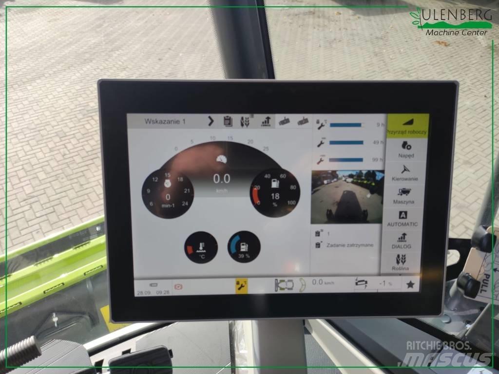CLAAS Lexion 8900 TT Combine harvesters