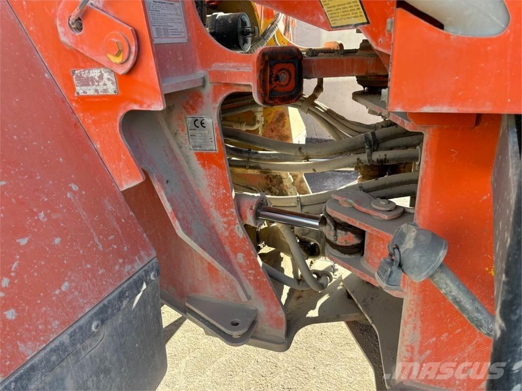 CAT 938G Construction - Others