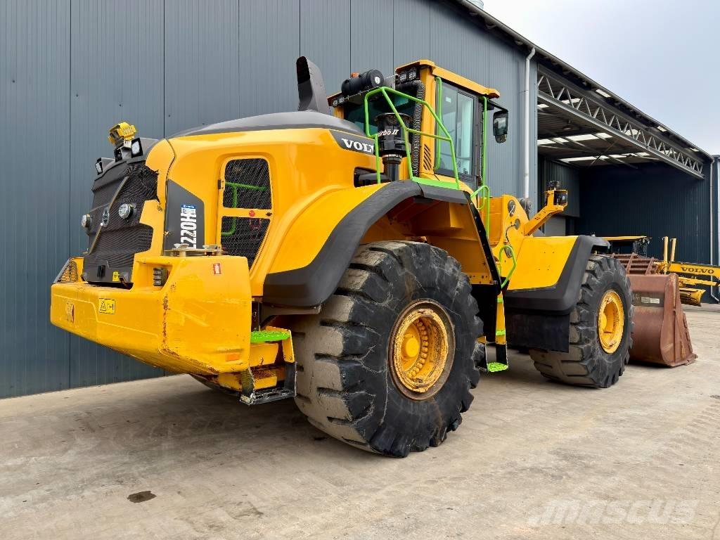 Volvo L220H Wheel loaders