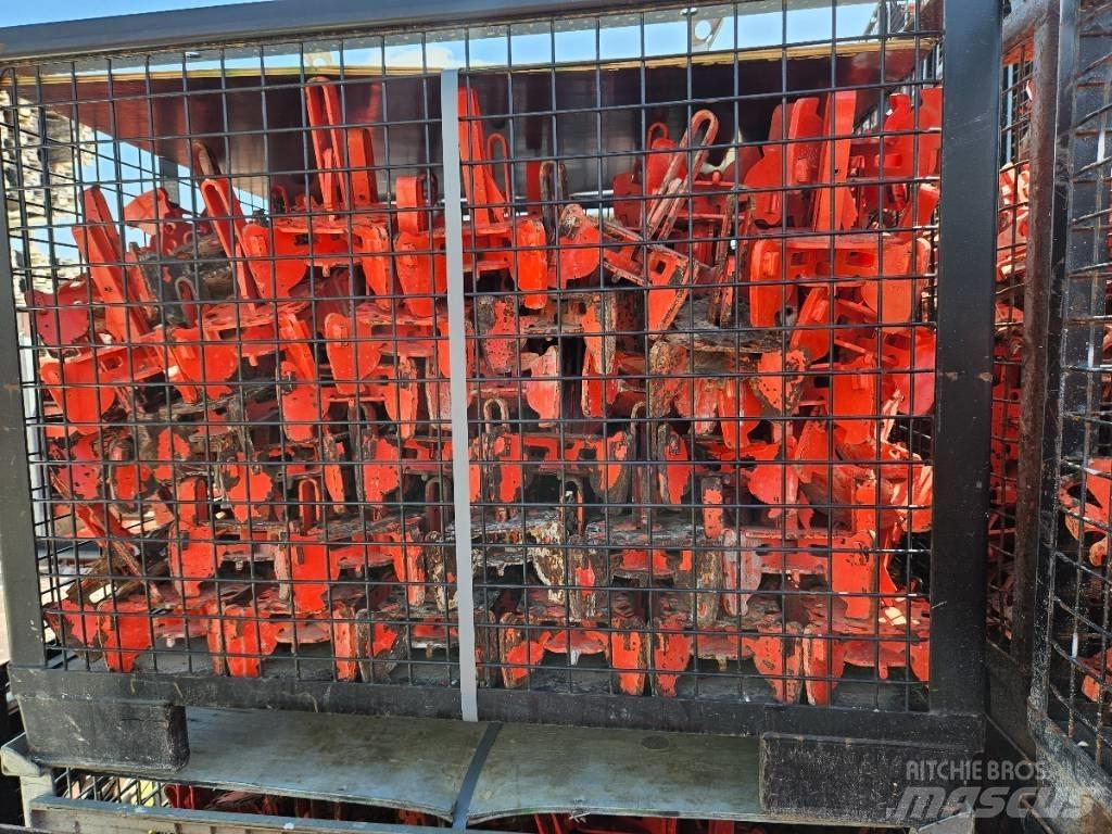 PERI SKYDECK Scaffolding equipment