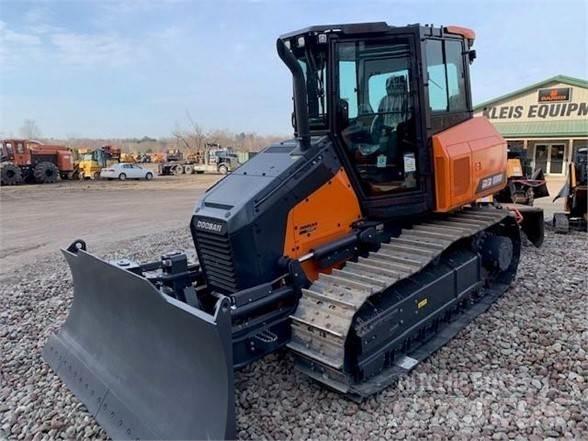 Develon DD100 Crawler dozers