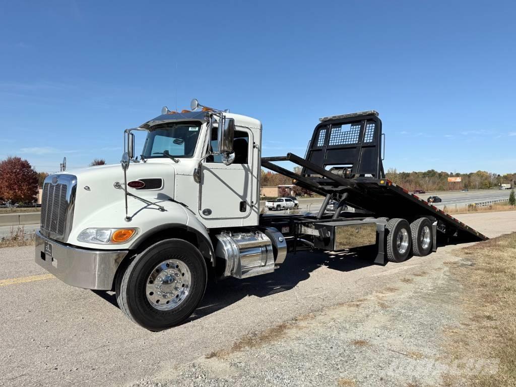 Peterbilt 348 Recovery vehicles