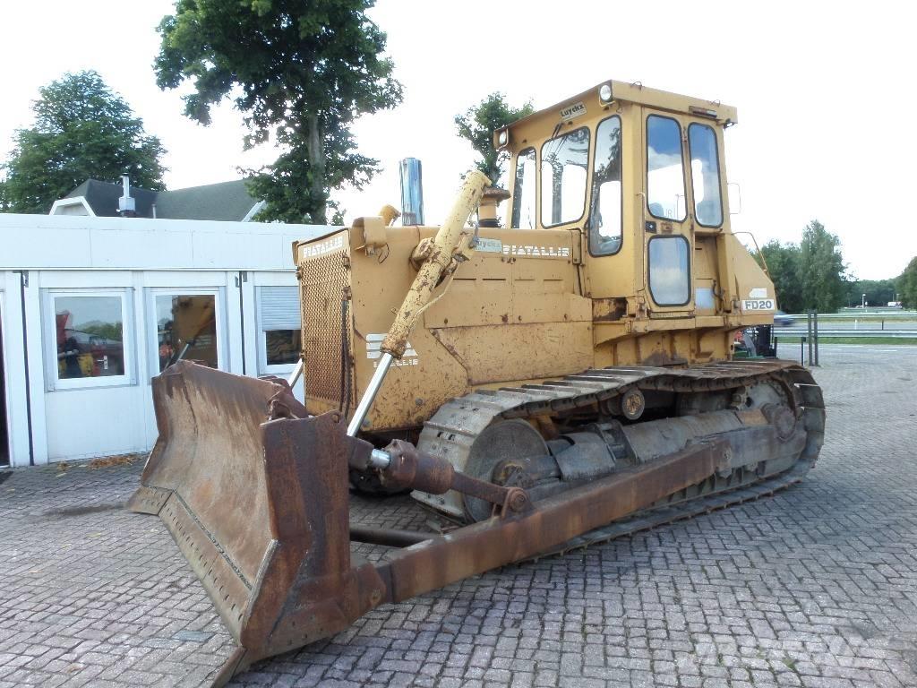 Fiat-Allis FD 20 Crawler dozers