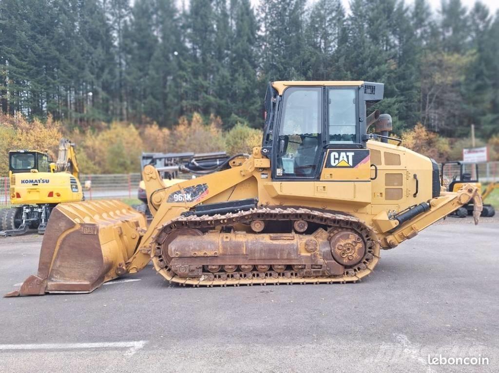 CAT 963 Crawler loaders