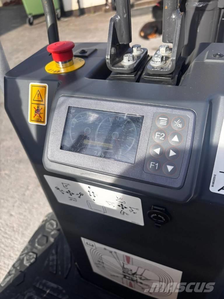 XCMG XE10E Mini excavators < 7t (Mini diggers)