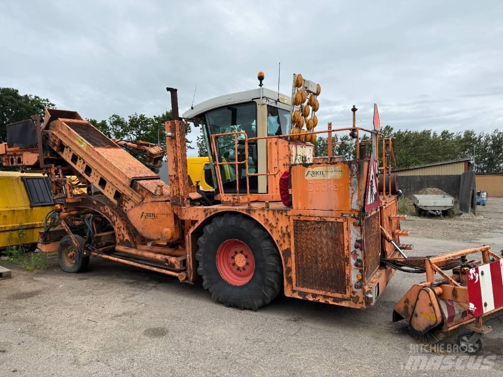 Dücker SBF 900 Construction - Others