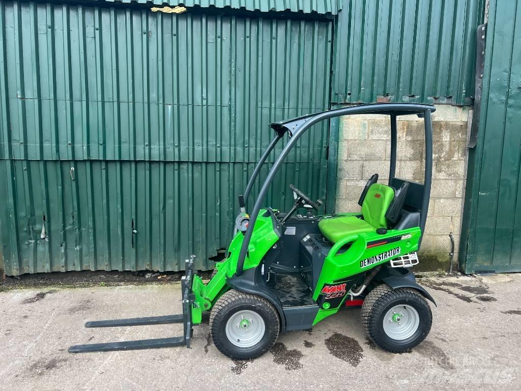 Avant 225 Multi purpose loaders