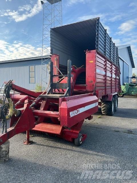 JF 3500 Self loading trailers