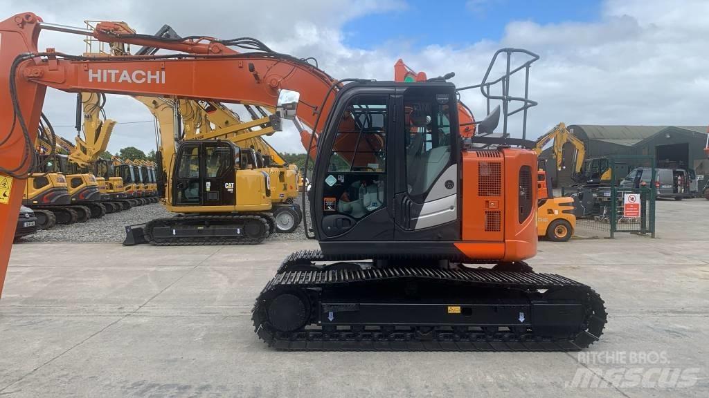 Hitachi ZX 135 US-6 Crawler excavators