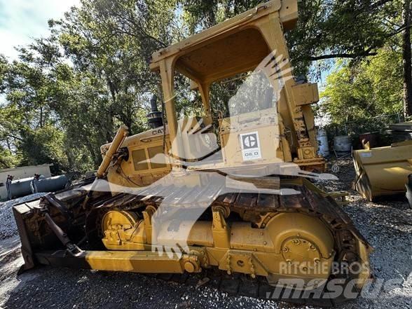 CAT D6D Crawler dozers