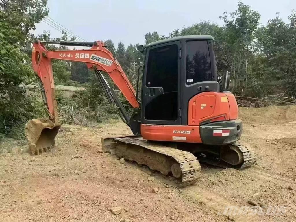 Kubota 165 Crawler excavators