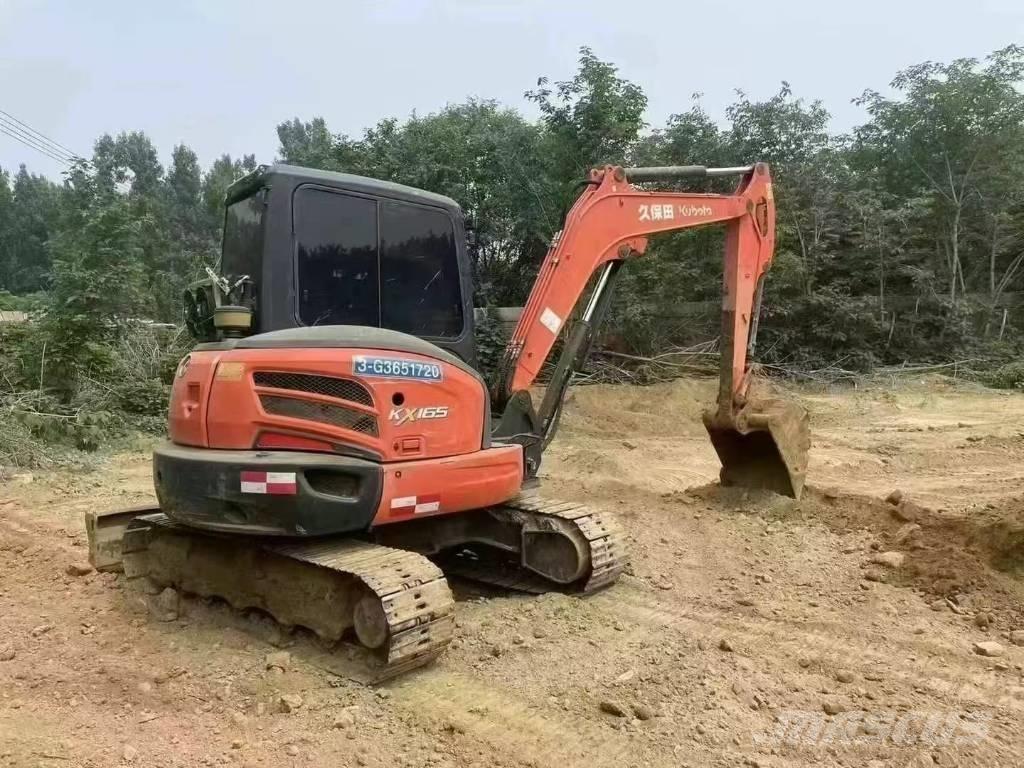 Kubota 165 Crawler excavators