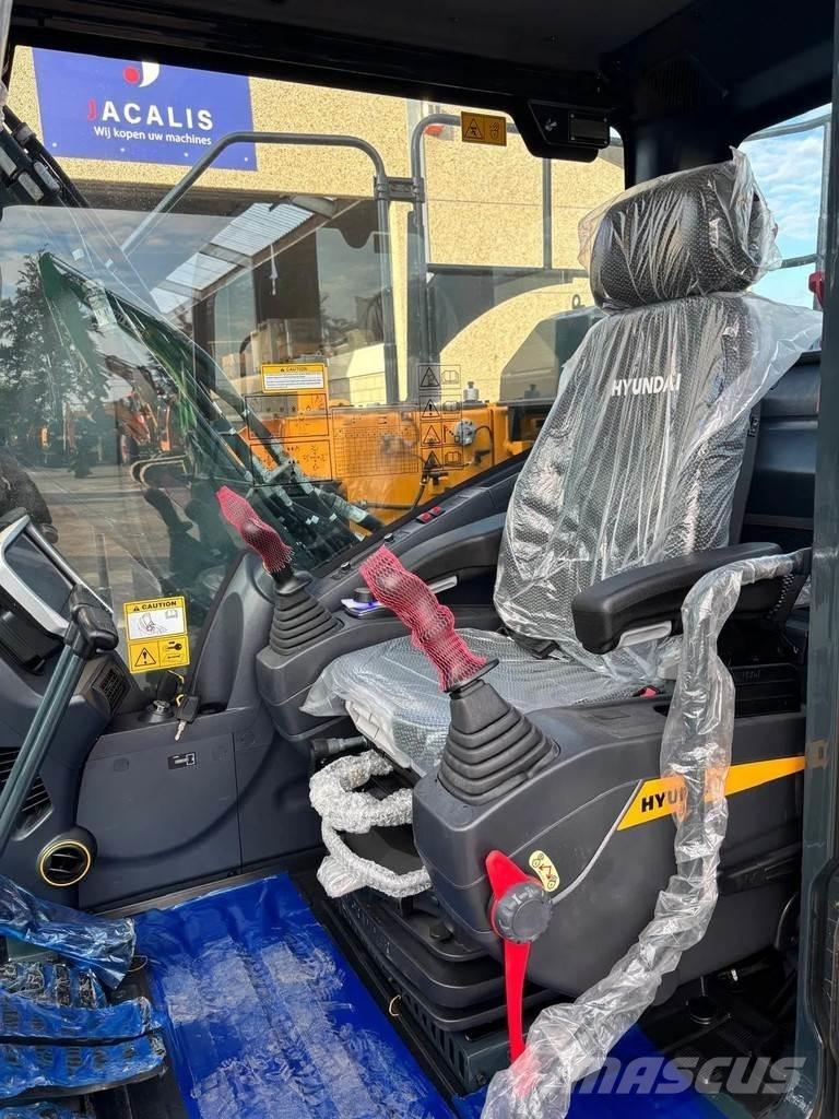 Hyundai HX140AL Crawler excavators