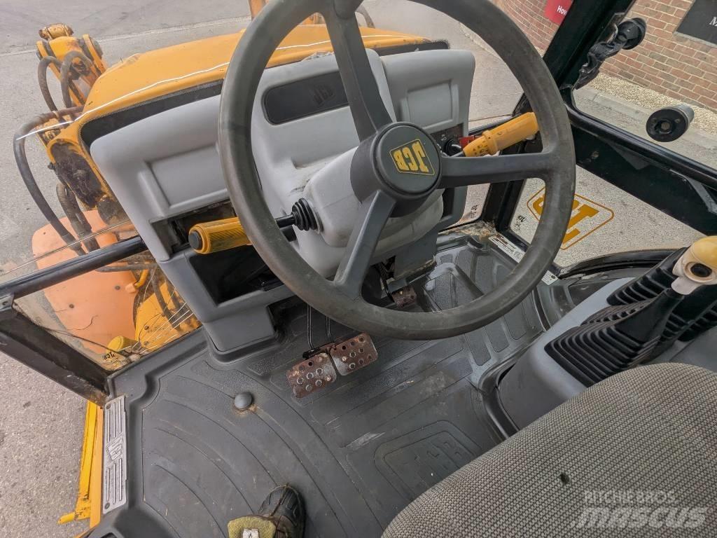 JCB 3 CX Backhoe loaders