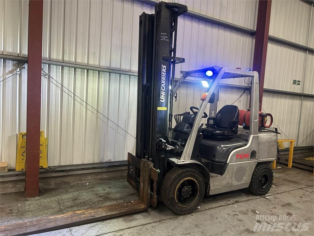TCM UG1F2A35DU LPG trucks
