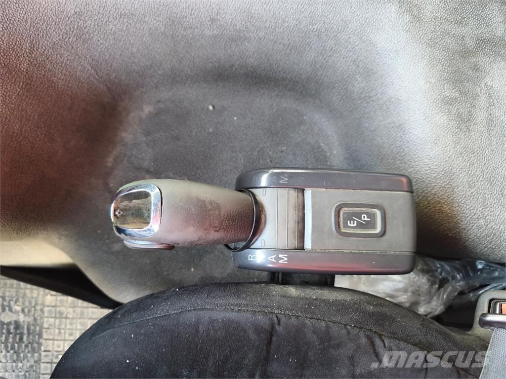 Volvo FM 380 6X2 Chassis Cab trucks