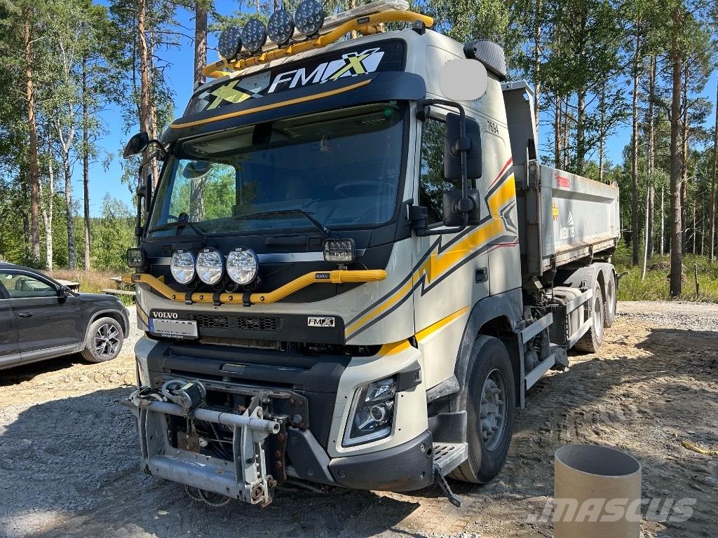 Volvo FMX 540 Tipper trucks