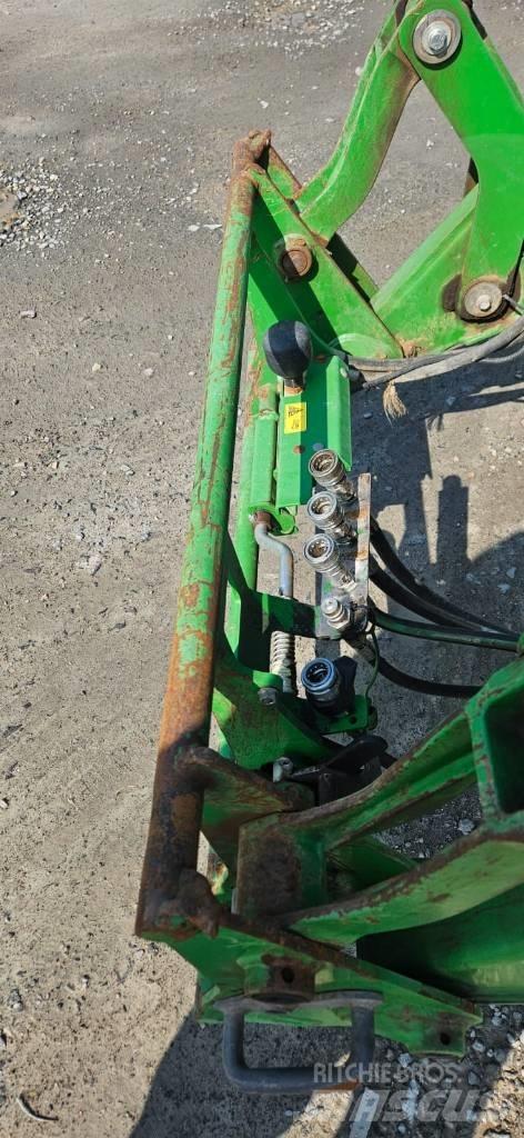 John Deere 6215R Tractors