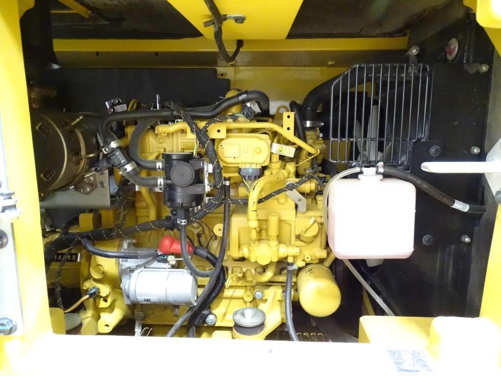 CAT 307.5 Midi excavators  7t - 12t
