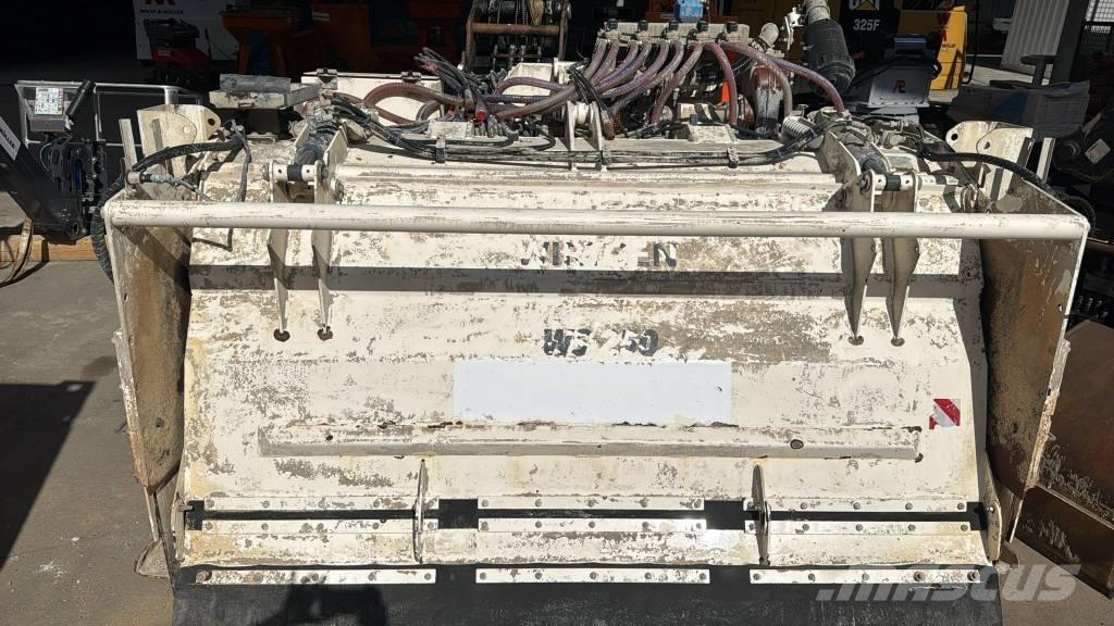 Wirtgen WS 250 Asphalt recyclers