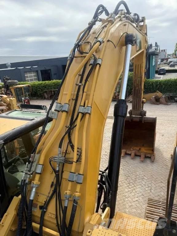 CAT 345DL (349) Crawler excavators