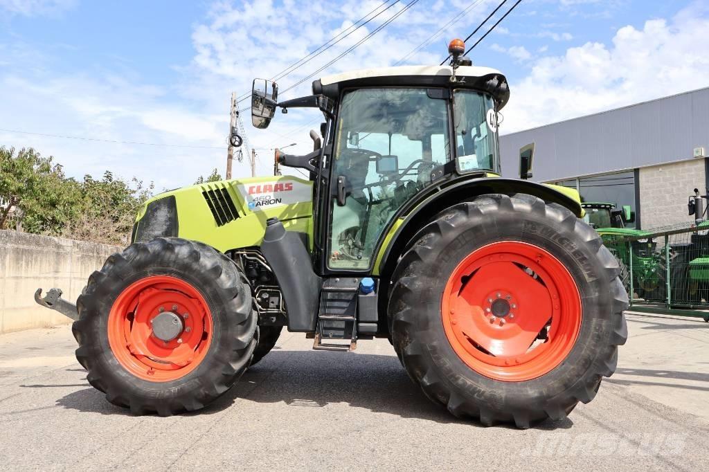 CLAAS Arion 460 Tractors
