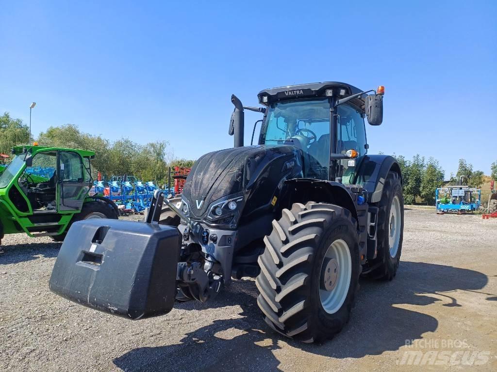 Valtra S 374 Tractors
