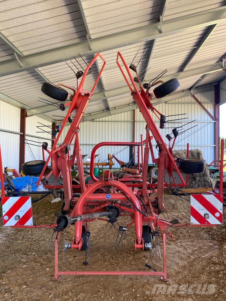 Kuhn GF 6502 Rakes and tedders