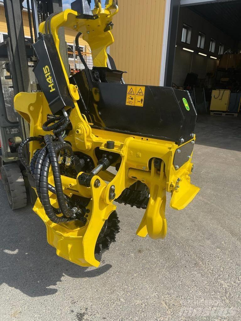 John Deere H 415 Harvester heads