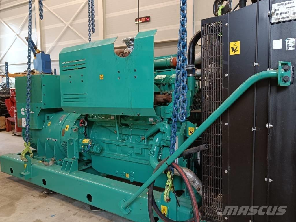 Cummins C900D5 Diesel Generators