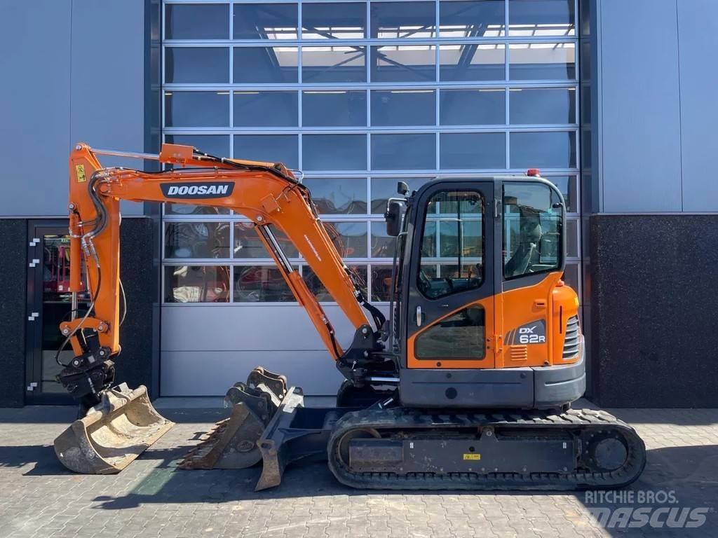 Doosan DX62R-3 | A/C Mini excavators < 7t (Mini diggers)