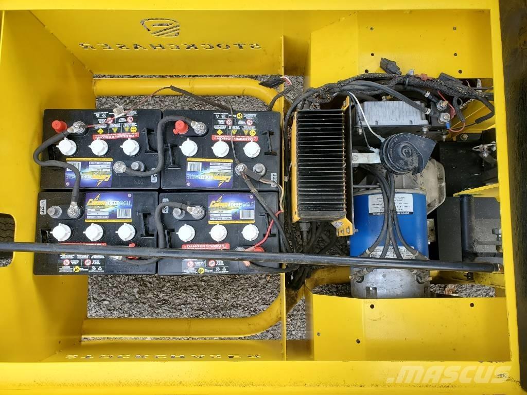 Columbia SC100 Towing trucks