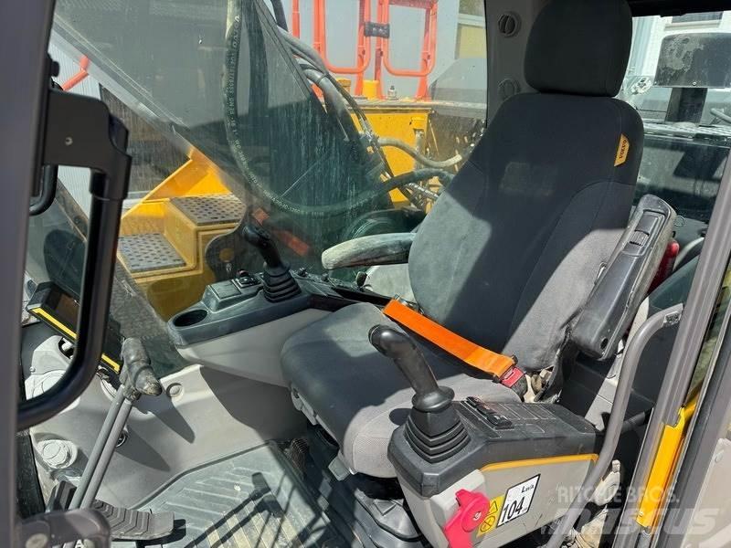 Volvo EC 300 EL Crawler excavators