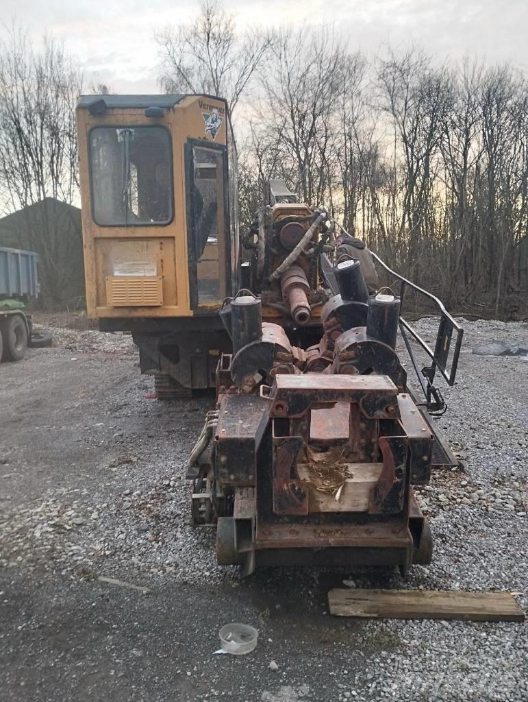 Vermeer D200x300 Horizontal Directional Drilling Equipment