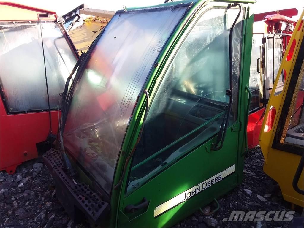 John Deere 1070d Cabins and interior