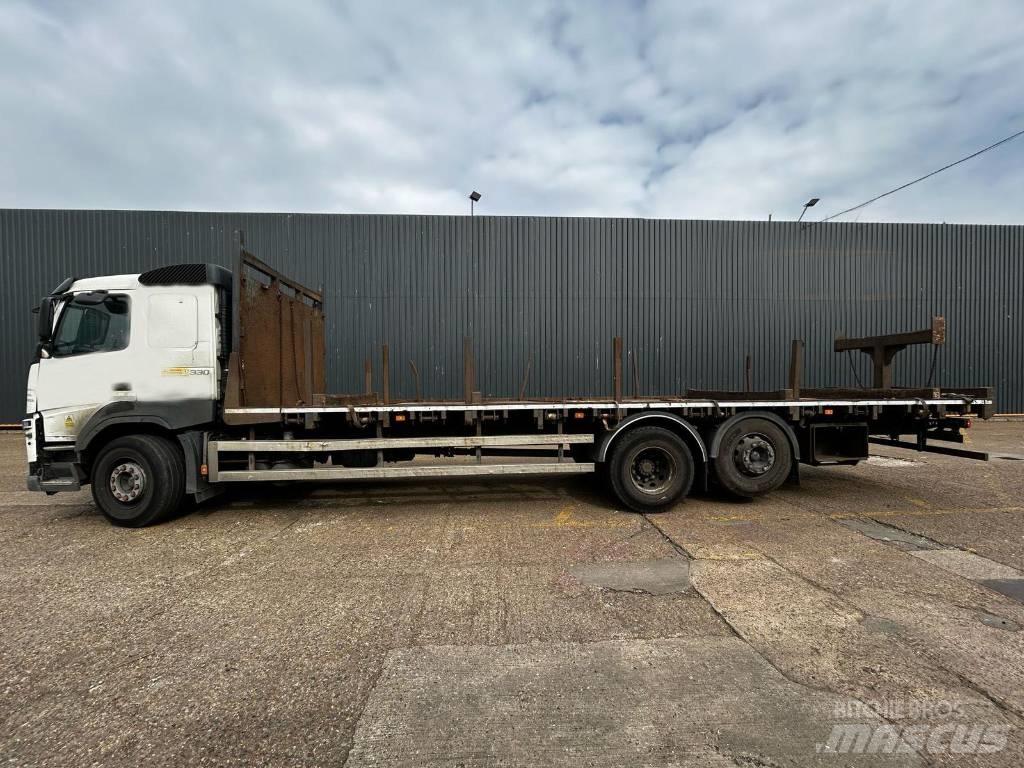 Volvo FM 330 Flatbed / Dropside trucks