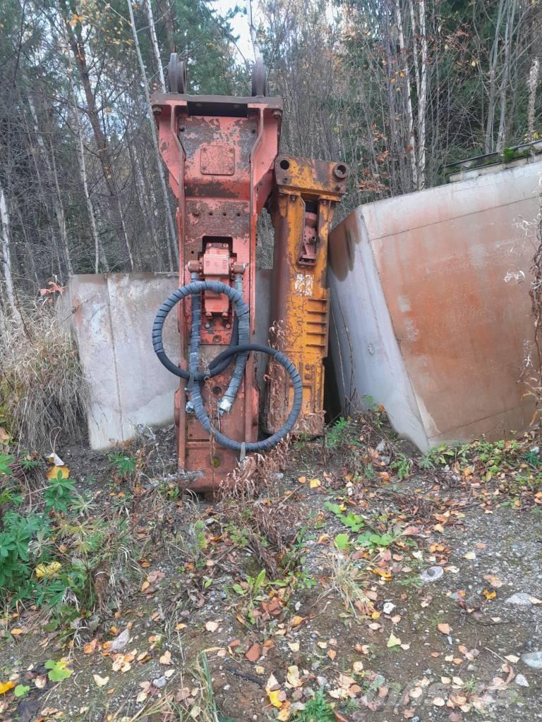 NPK E-216B Hammers / Breakers