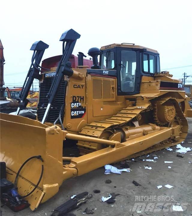 CAT D7H Crawler dozers