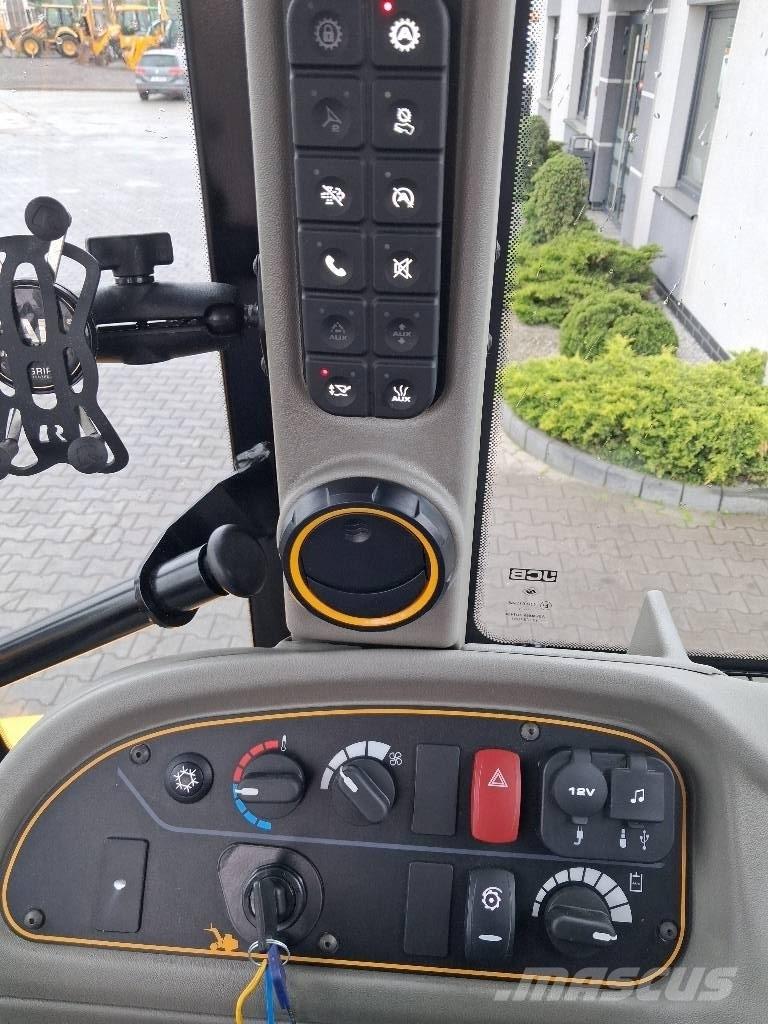 JCB TM 320 S AGRI Telehandlers for agriculture
