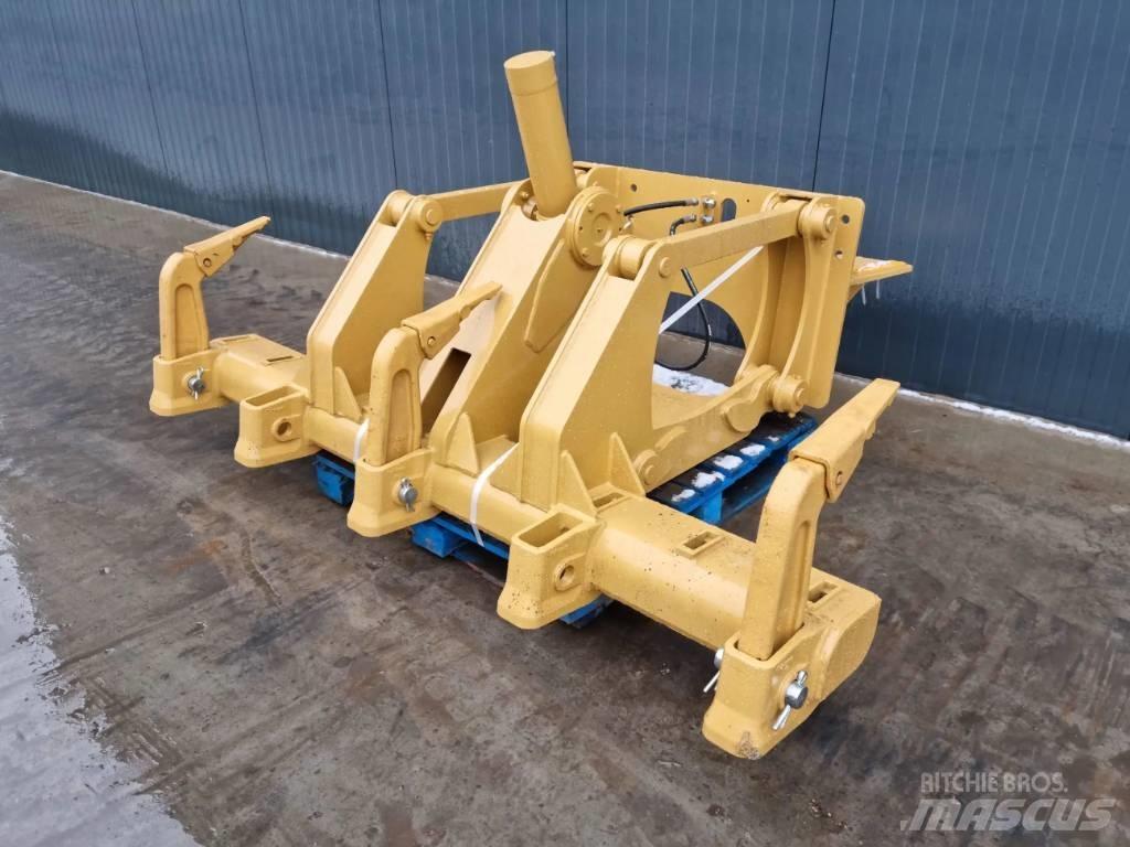 CAT 140GC Scarifiers